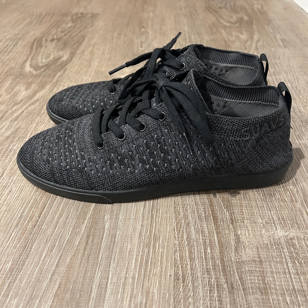 Suave Zilker Black Slip On Sneakers